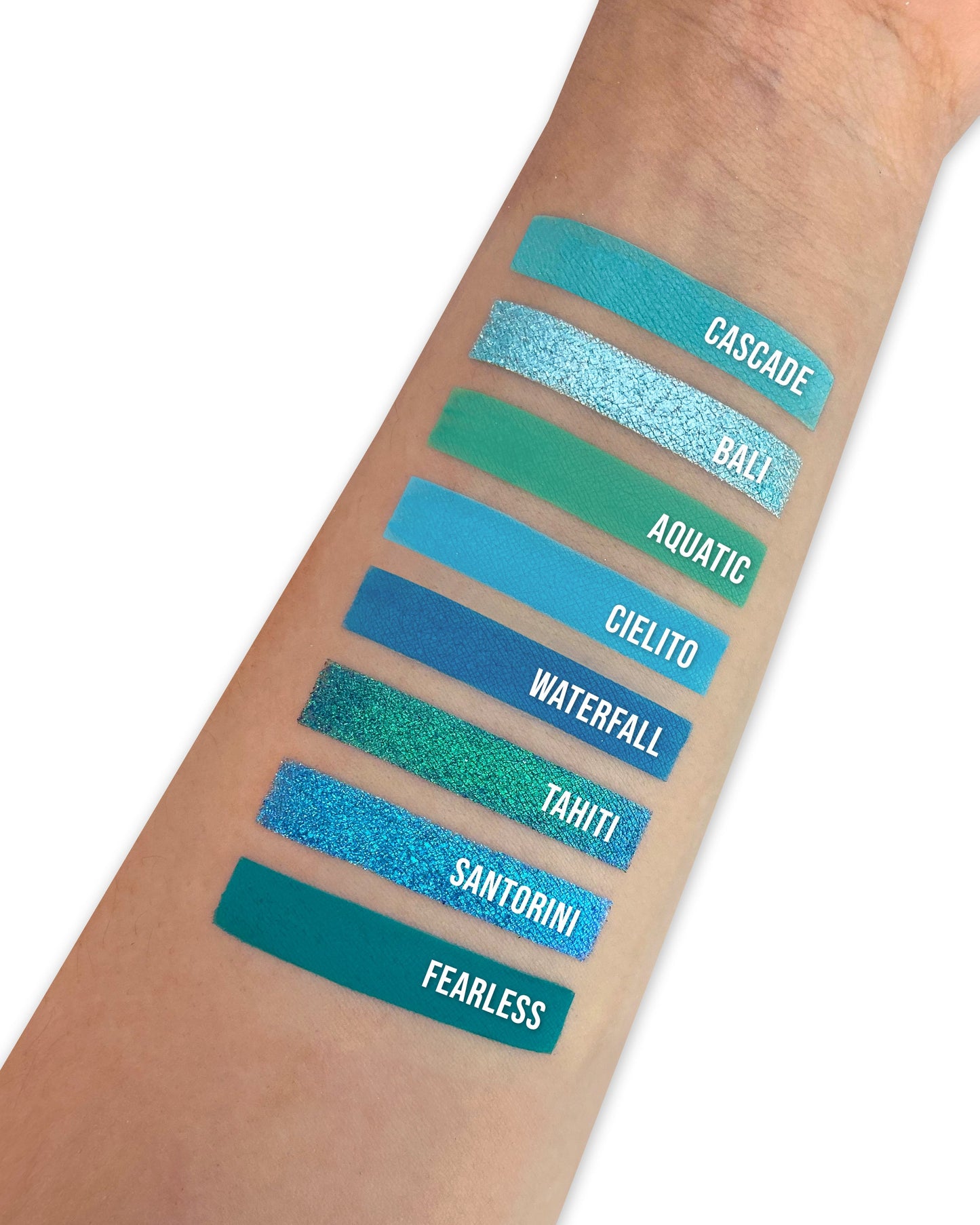 Gavissi Beauty - "CASCADE" MATTE EYESHADOW