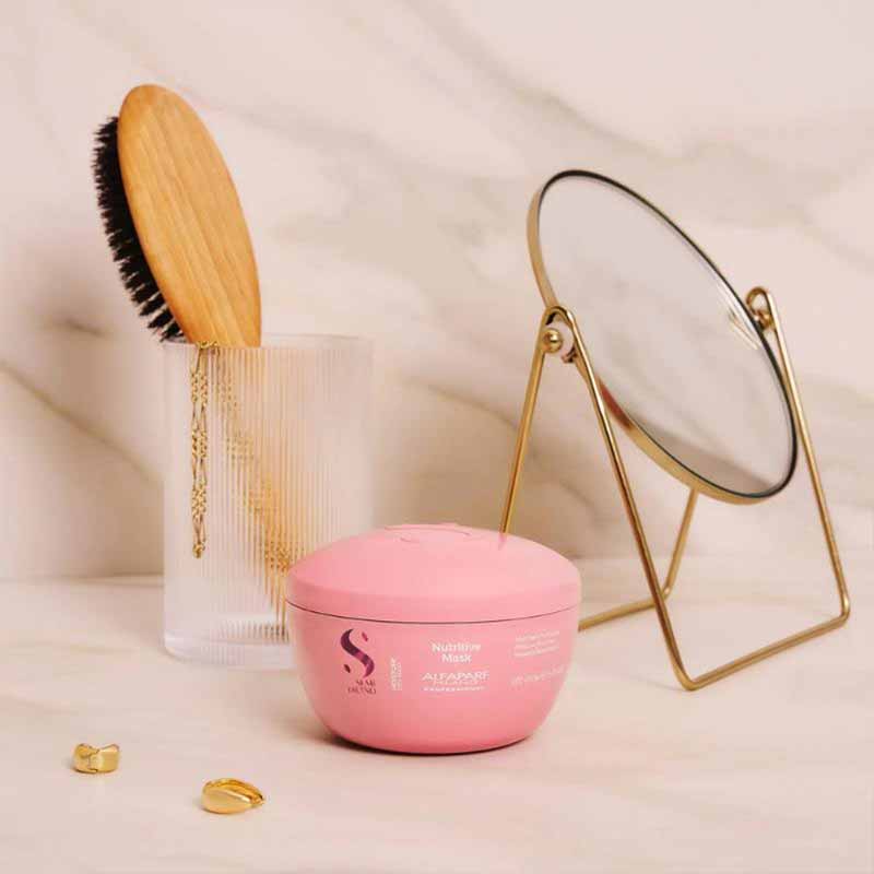 Alfaparf Semi Di Lino Moisture Nutritive Hair Mask For Dry Hair