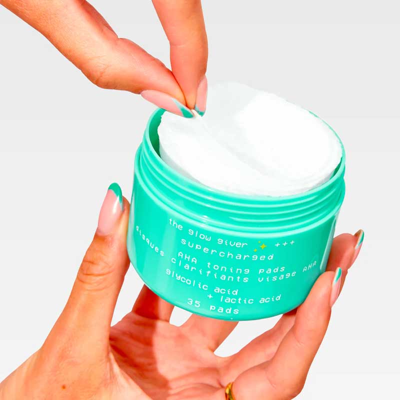 Glow Hub The Glow Giver AHA Toning Pads
