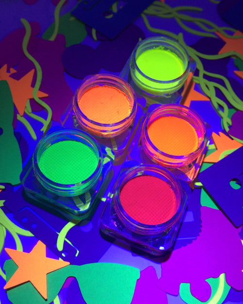 Gavissi Beauty - UV NEON BUNDLE: 10 LINERS + BRUSH + SPRAY BOTTLE